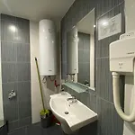 Avalon D202 Private Sunny Apartment