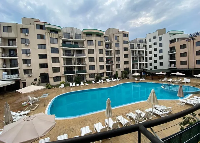 Avalon D202 Private Sunny Slantchev Briag