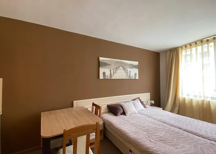 Avalon D202 Private Sunny